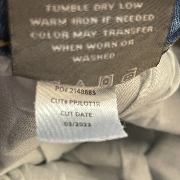 Torrid Premium Blue Denim Crop Cuffed Jegging Jeans Size 26R - Picture 9 of 16